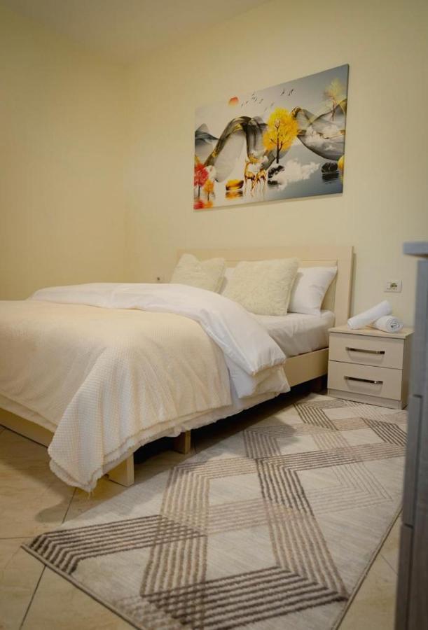 Villa Apartments S&F City Centre Тирана Екстериор снимка