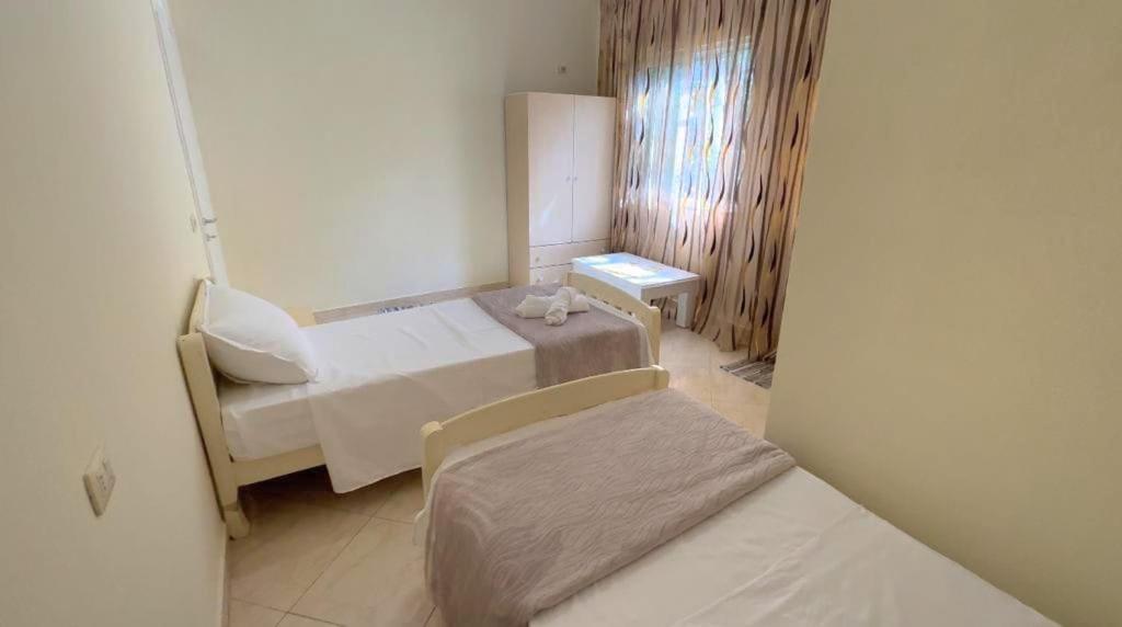 Villa Apartments S&F City Centre Тирана Екстериор снимка